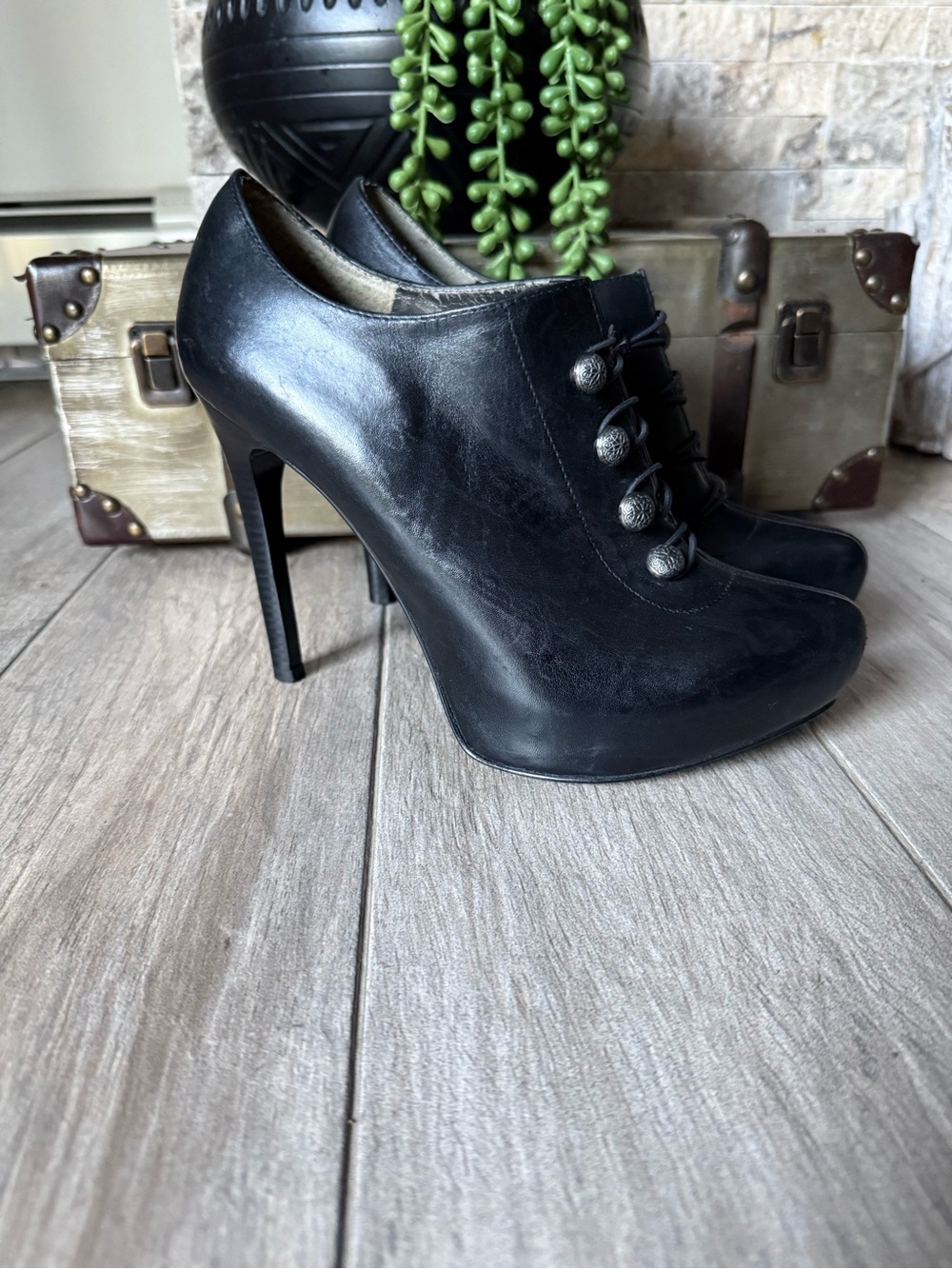 Carlos by Carlos Santana Black High Heel Lace-Up Ankle Booties Military Style